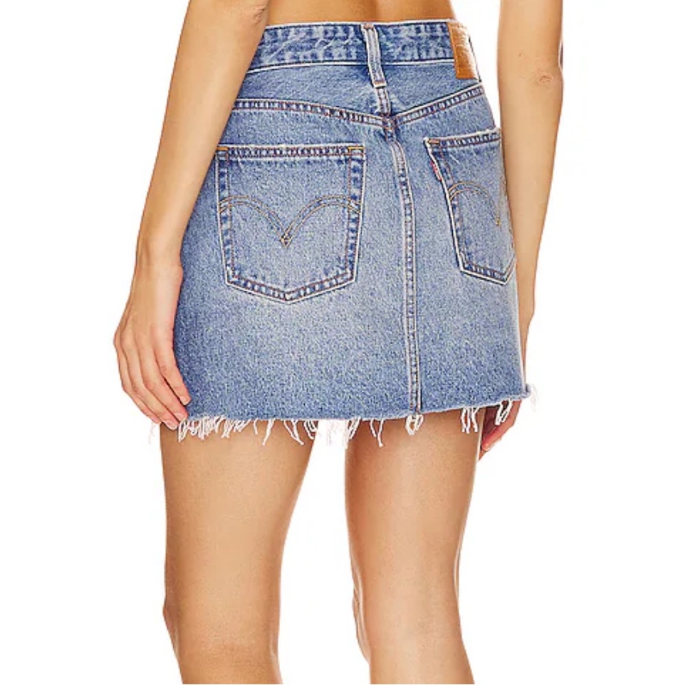 LEVIS Women’s Remade Denim Icon Skirt size 32 - Picture 2 of 10